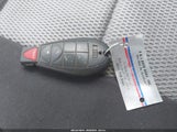 Volkswagen Routan S 2C4RVAAG0CR390943 снимка
