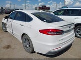Ford Fusion Hybrid Titanium 3FA6P0RU2KR240199 снимка