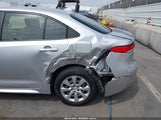 Toyota Corolla Le JTDEPRAE3LJ090226 снимка