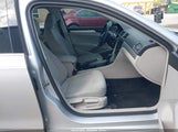 Volkswagen Passat 1.8T S 1VWAT7A31HC041967 снимка