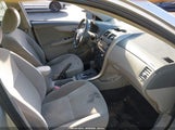Toyota Corolla Le JTDBL40E39J017403 снимка