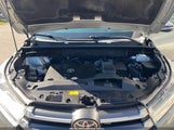 Toyota Highlander Le/Le Plus 5TDBZRFH8KS991934 снимка