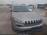 Jeep Cherokee Latitude 1C4PJLCB4GW302134 снимка