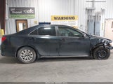 Toyota Camry Le 4T1BF1FK6CU107973 снимка