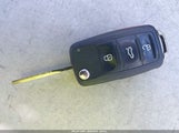 Volkswagen Beetle 1.8T 3VW517AT7FM808336 photo