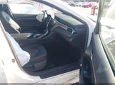 Toyota Camry Se 4T1B11HK1JU523342 fotografie