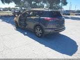 Toyota Rav4 Le JTMBFREV0HJ119558 снимка