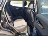 Nissan Rogue Sport Sv JN1BJ1CR4KW622626 fotografie