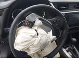 Toyota Corolla Le 5YFBURHE7HP670681 снимка