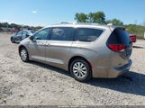 Chrysler Pacifica Touring L 2C4RC1BG3JR237166 снимка