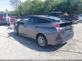 Toyota Prius Three JTDKARFU5H3037723 снимка