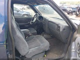 Chevrolet Blazer Ls 1GNDT13W9W2297398 снимка