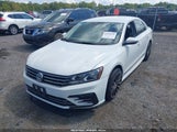 Volkswagen Passat 1.8T R-Line 1VWAT7A31GC030661 photo