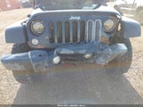 Jeep Wrangler Unlimited Sport 1C4BJWDG1FL758775 fotografie