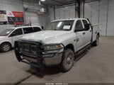 Ram  Tradesman 4X4 8' Box 3C6UR5HJ2JG379475 снимка