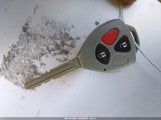 Toyota Rav4 Limited JTMBD31V765004258 снимка