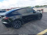 Tesla Model Y Long Range Dual Motor All-Wheel Drive 7SAYGDEE0RA321237 fotografie
