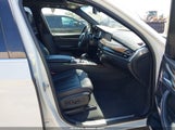 BMW X5 xDrive35I 5UXKR0C54J0X92157 photo