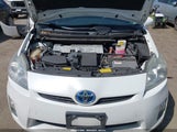 Toyota Prius Three JTDKN3DUXB0311463 снимка