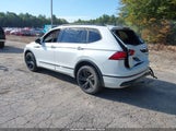 Volkswagen Tiguan 2.0T Se R-Line Black 3VV8B7AX6PM108990 снимка