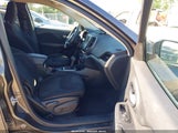 Jeep Cherokee Latitude 1C4PJLCB3GW336033 снимка