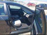 Toyota Corolla Le 2T1BURHE4KC178424 снимка
