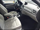 Audi Q3 2.0T Premium/2.0T Sport Premium WA1BCCFS0JR024087 fotografie