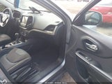 Jeep Cherokee Latitude 1C4PJMCB7EW196698 снимка