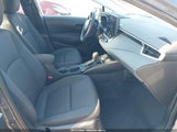 Toyota Corolla Le 5YFB4MDE2RP085775 снимка