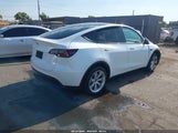 Tesla Model Y Long Range Dual Motor All-Wheel Drive 5YJYGDEE1MF271568 fotografie
