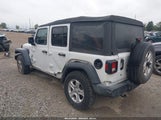 Jeep Wrangler Unlimited Sport S 4X4 1C4HJXDG9JW166533 fotografie
