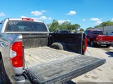 Toyota Tundra Limited 5.7L V8 5TFHW5F10GX502118 снимка