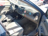 Toyota Camry Le JTDBE32K020002957 снимка