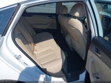 Hyundai Sonata Se 5NPE24AF2JH680983 снимка