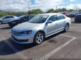 Volkswagen Passat 2.5L Se 1VWBP7A33DC057672 снимка