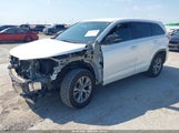 Toyota Highlander Le Plus V6 5TDZKRFH8GS158631 снимка