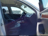 Audi Q5 2.0T Premium WA1LFAFPXBA003422 снимка