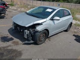 Hyundai Elantra Gt KMHD35LH9HU349939 photo