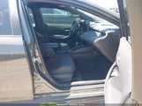 Toyota Corolla Se 5YFS4MCE9RP205119 снимка