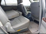 Toyota Sequoia Sr5 V8 5TDBT44AX2S130281 снимка