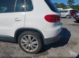 Volkswagen Tiguan Se WVGAV7AX8CW566799 photo