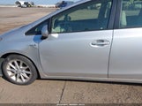 Toyota Prius V Five JTDZN3EU1E3353696 снимка