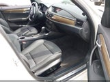 BMW X1 xDrive35I WBAVM5C54DVV89834 снимка