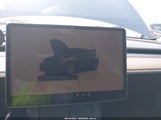 Tesla Model Y Long Range Dual Motor All-Wheel Drive/Rwd 7SAYGDED5RF053053 fotografie
