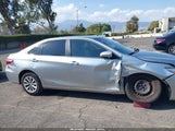 Toyota Camry Le 4T4BF1FK1FR473950 снимка