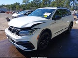 Volkswagen Tiguan 2.0T Se R-Line Black 3VV8B7AX4PM029267 fotografie