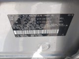 Toyota Rav4 Xle 2T3WFREV6JW472959 снимка