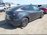 Tesla Model Y Long Range Dual Motor All-Wheel Drive/Long Range Launch Series 7SAYGDEE2TF327213 снимка