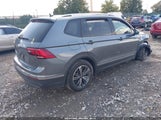 Volkswagen Tiguan 2.0T Wolfsburg Edition 3VVAB7AX7RM216006 photo