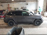 Jeep Grand Cherokee Altitude 4X4 1C4RJFAG5JC349514 fotografie